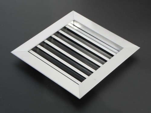 Stała kolorowa - do otworu 270x140 mm - lakierowana na dowolny kolor z palety RAL