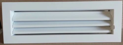 Kratka Zamykana Biała - do otworu 325x95 mm - metalowe kratki lakierowane (1)